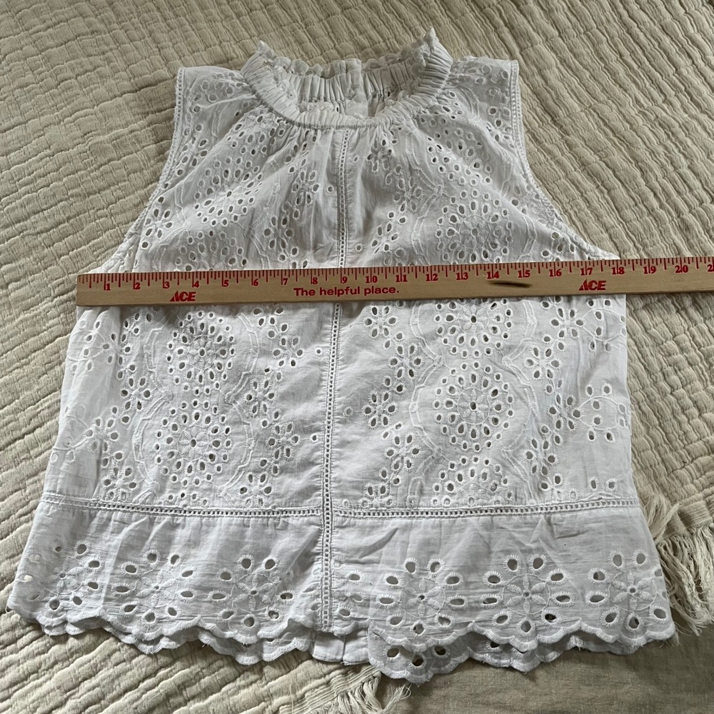 Jennifer & Grace White Cotton Eyelet Top - Picture 5 of 6